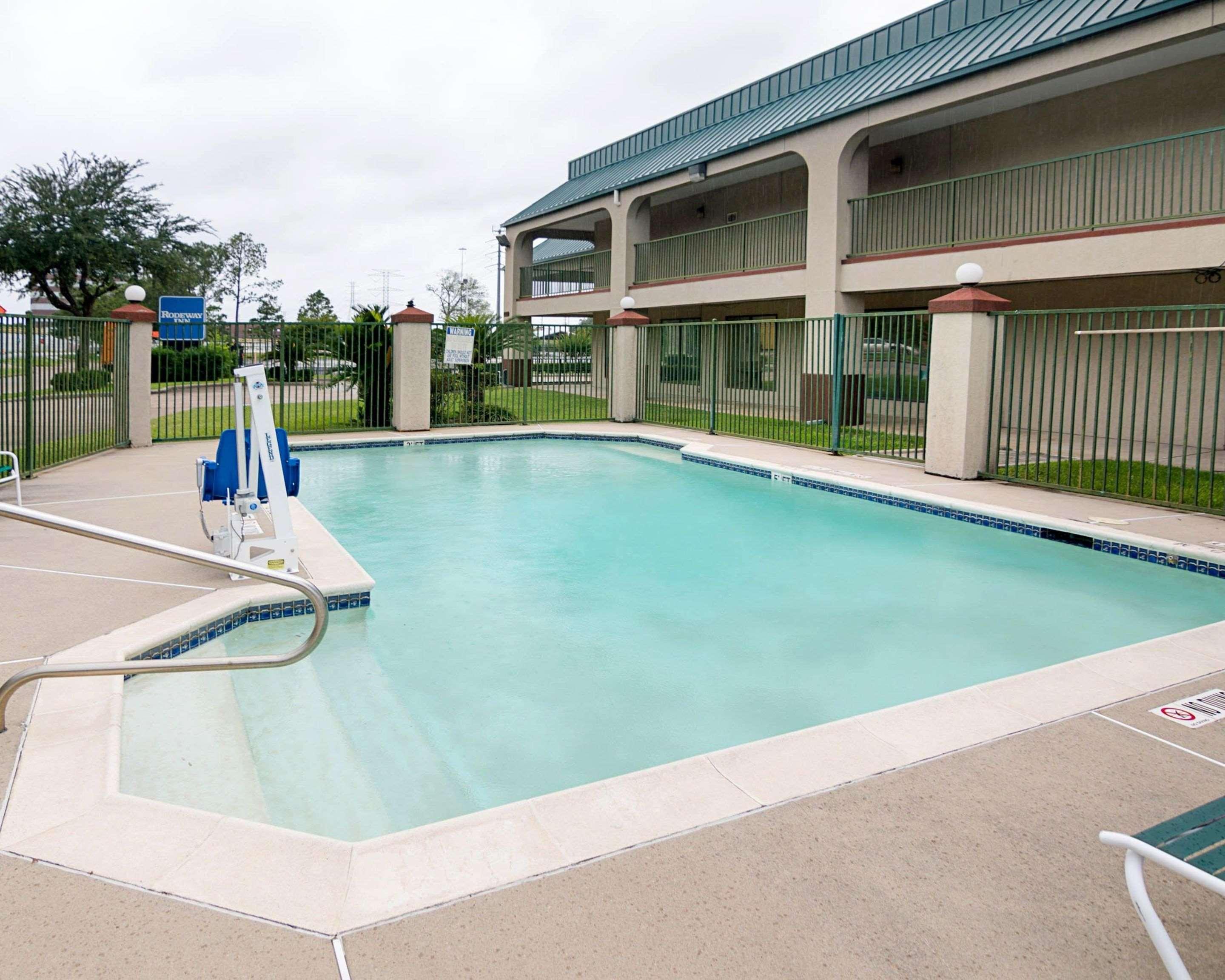 Rodeway Inn & Suites Hwy 290 Nw Houston Dış mekan fotoğraf